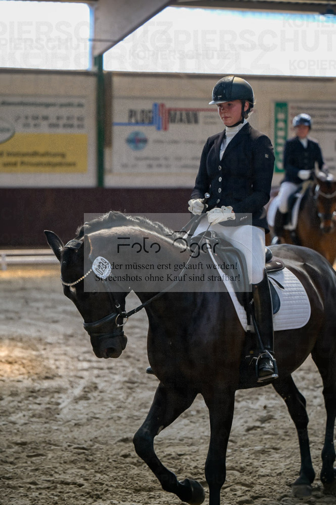 Reitturnier Voxtrup | Entdecke hochwertige Reitturnierfotos von Foto Oger. Professionell, emotional und authentisch – jetzt Lieblingsmomente im Shop bestellen.Deutschlandweite Turnierfotografie. - Realisiert mit Pictrs.com