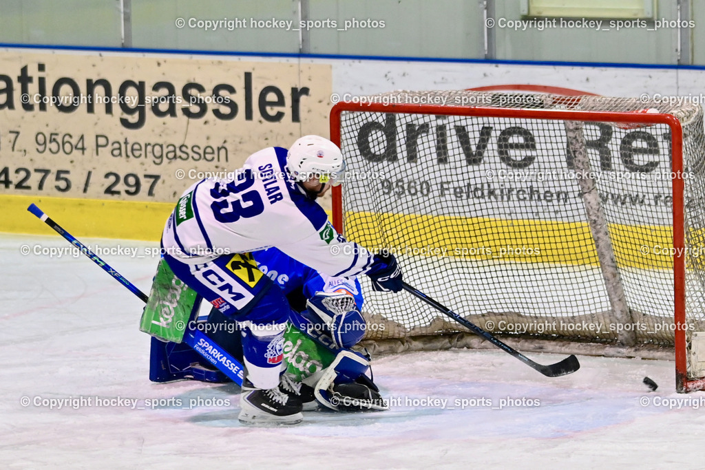ESC SPARKASSE STEINDORF vs. UECR Huben  | Tor UECR Huben, #33 Sotlar Jure UECR EISBÄREN HUBEN, #70 Moser Lukas ESC Steindorf, ESC SPARKASSE STEINDORF vs. UECR Huben , ESC SPARKASSE STEINDORF vs. UECR Huben  am 06.02.2026 in Steindorf (Ossiachersee Halle), Austria, (Photo by Bernd Stefan)