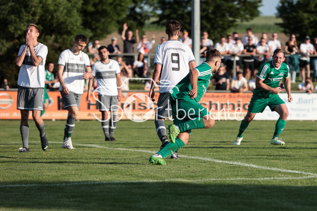 DJK Stotzard - SV Hammerschmiede | Jubel nach 1-1 durch DJK #9