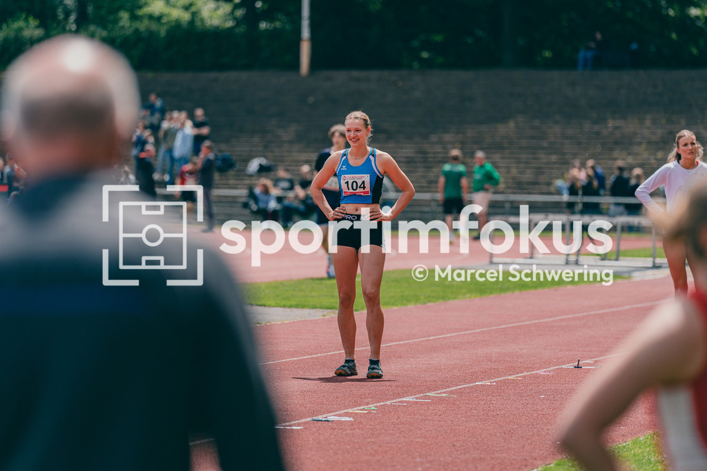 FLVW-Meisterschaften 2026 | Impressionen und Wettkampfszenen der FLVW-Meisterschaften 2026 mit Athletinnen und Athleten verschiedener Vereine und Altersklassen in unterschiedlichen Disziplinen der Leichtathletik. - Realisiert mit Pictrs.com
