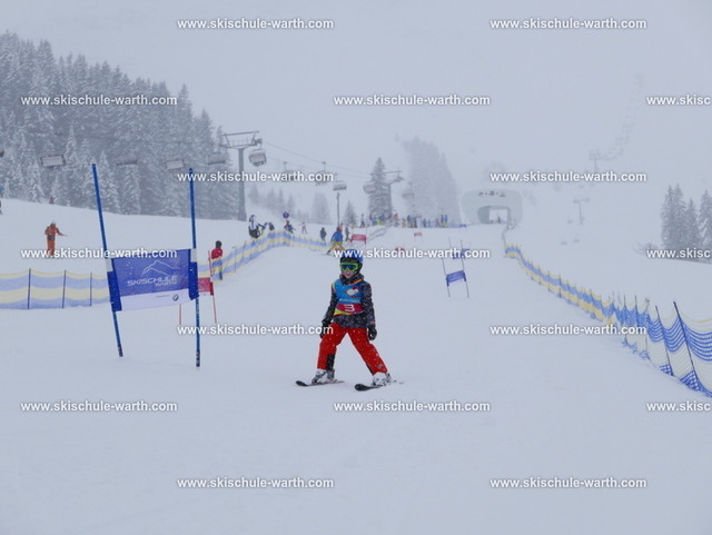 Anna-Maria (3) | Photos von der Skischule Warth - Realisiert mit Pictrs.com