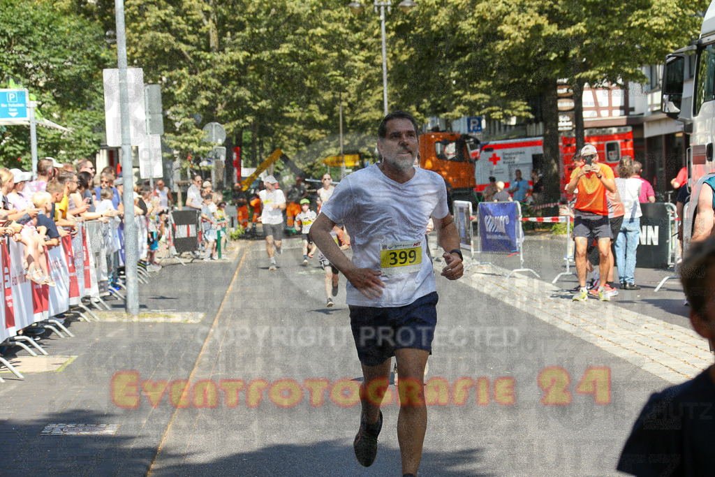 250621_1045_EX1_2391 | Sportfotografie im Rhein-Sieg Kreis, Köln, Bonn, NRW, Rheinland Pfalz, Hessen, etc. Unser Tätigkeitsfeld umfasst den Laufsport vom Volkslauf über den Marathon, Duathlon, Triathon bis zum Ultralauf wie Kölnpfad Ultra oder Schindertrail.