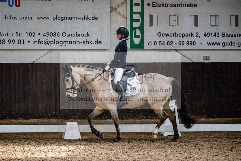 20240310-DOS_0974 | Entdecke hochwertige Reitturnierfotos von Foto Oger. Professionell, emotional und authentisch – jetzt Lieblingsmomente im Shop bestellen.Deutschlandweite Turnierfotografie. - Realisiert mit Pictrs.com