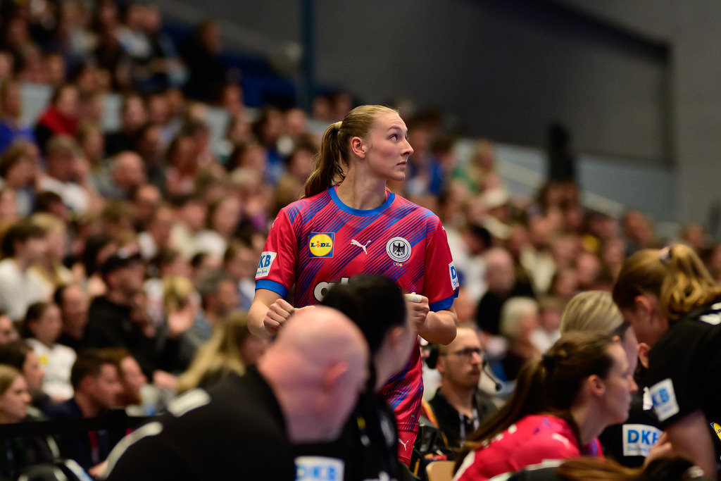 Handball I Frauen I Saison 2024-2025 I Länderspiel I Deutschland - Dänemark | Der Sportfotograf. - Realisiert mit Pictrs.com