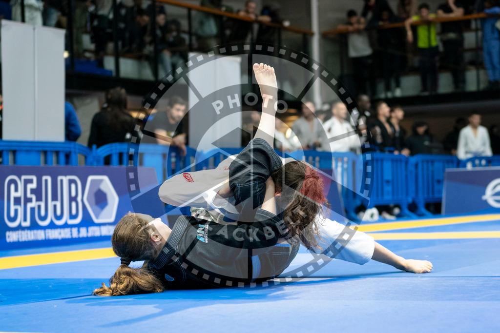 20240121PBB6559 | Fighters compete during the second day of the IBJJF European Championship in Paris, France, on January 21, 2024.