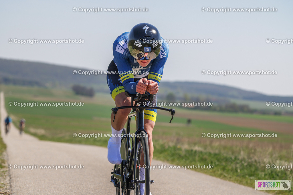 368A2630 | Neusiedlersee Radmarathon 2026@sportshot_your_pictrs #yourpictures#roadtowm2029 #nrm #neusiedlerseeradmarathon #neusiedlersee #neusiedlerseetourismus #burgenland #mörbisch #nrm26 #burgenlandtourismus #voglundco #poweredbyburgenlandtourismus #radsport #rad #marathon #ucigranfondo #visitburgenland #ucigranfondoworldseries