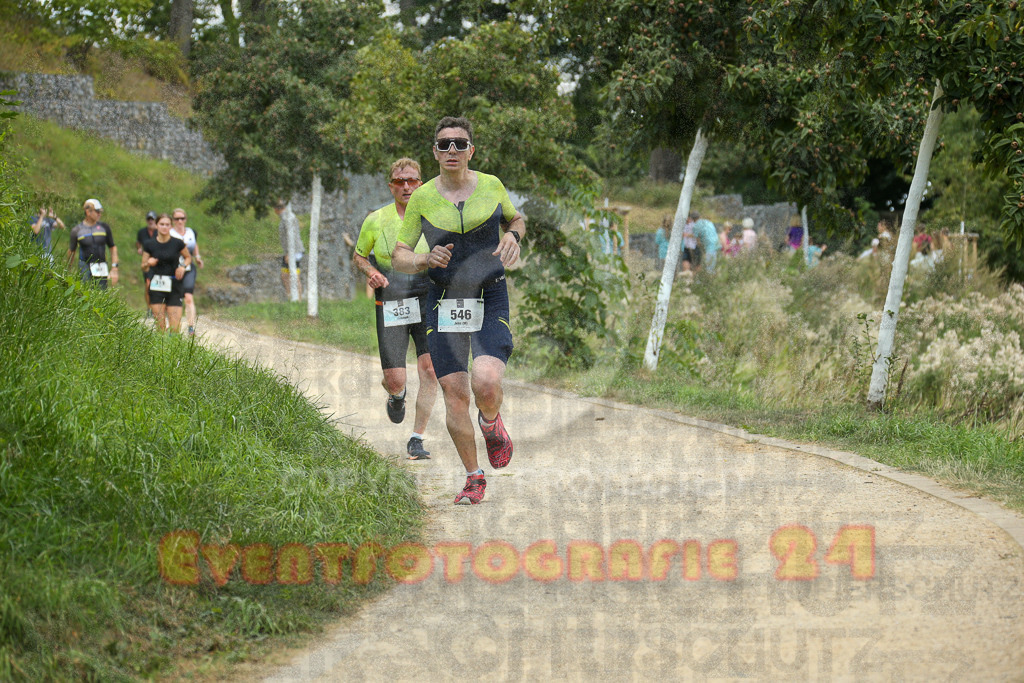 250824_1344_EX1_3498 | Sportfotografie im Rhein-Sieg Kreis, Köln, Bonn, NRW, Rheinland Pfalz, Hessen, etc. Unser Tätigkeitsfeld umfasst den Laufsport vom Volkslauf über den Marathon, Duathlon, Triathon bis zum Ultralauf wie Kölnpfad Ultra oder Schindertrail.