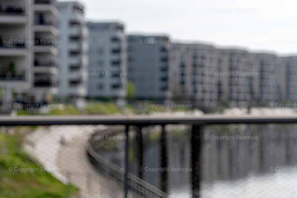 CRO_Bridges35_Bokeh | sparepix - Realisiert mit Pictrs.com