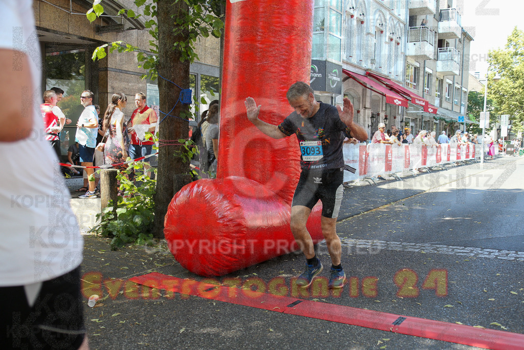250621_1227_EX1_5893 | Sportfotografie im Rhein-Sieg Kreis, Köln, Bonn, NRW, Rheinland Pfalz, Hessen, etc. Unser Tätigkeitsfeld umfasst den Laufsport vom Volkslauf über den Marathon, Duathlon, Triathon bis zum Ultralauf wie Kölnpfad Ultra oder Schindertrail.