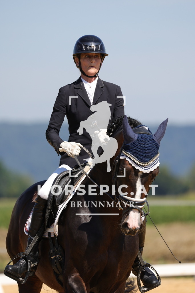 0P6A9642 | Willkommen bei Brunnmayr - Design & Fotografie – Ihrem Spezialisten für Reitturniere und Pferdeveranstaltungen in Oberösterreich, Salzburg und Bayern! Seit über 17 Jahren sind wir leidenschaftlich dabei.