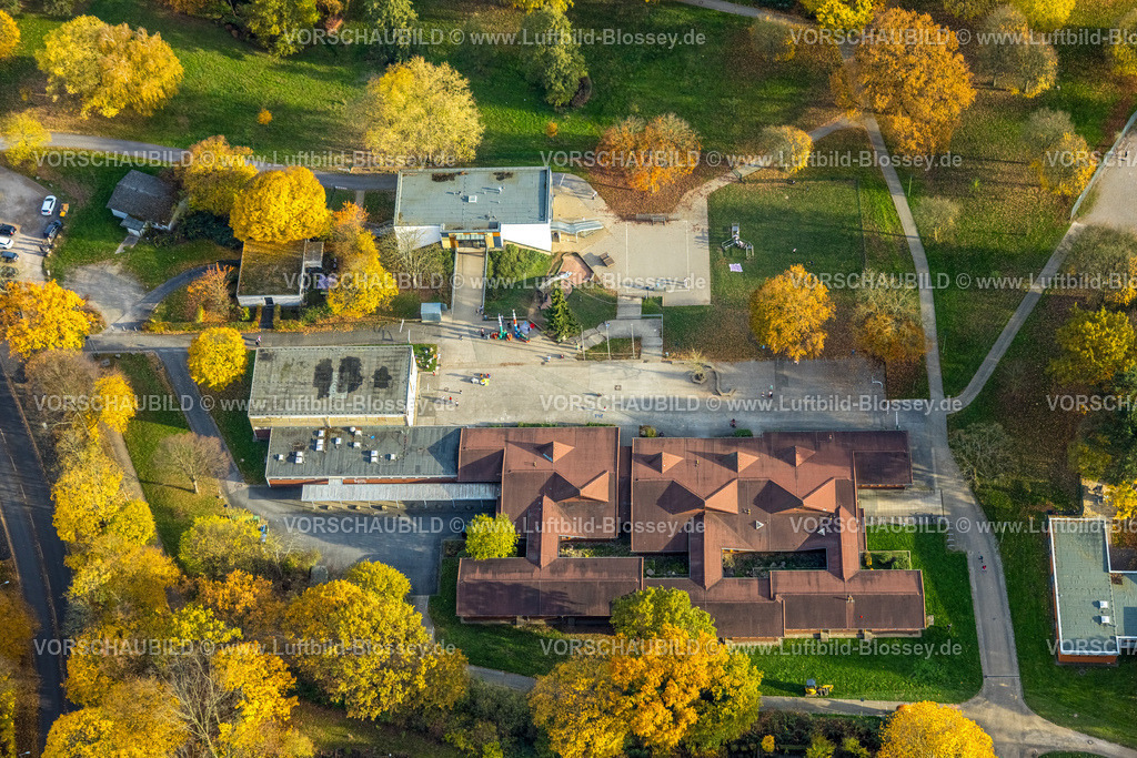 Hagen251102772 | Luftbild, Grundschule Helfe, Städtischer Kindergarten Helfe, herbstliche Bäume, Boele, Hagen, Ruhrgebiet, Nordrhein-Westfalen, Deutschland