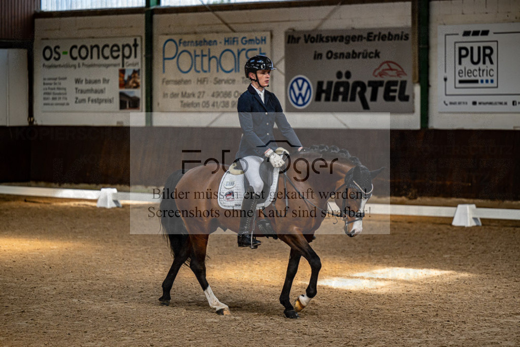 20240308-DOS_4227 | Entdecke hochwertige Reitturnierfotos von Foto Oger. Professionell, emotional und authentisch – jetzt Lieblingsmomente im Shop bestellen.Deutschlandweite Turnierfotografie. - Realisiert mit Pictrs.com