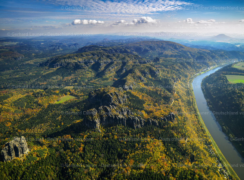2888041 | Elbe bei Bad Schandau, Nationalpark Sächsische Schweiz, Schrammsteine