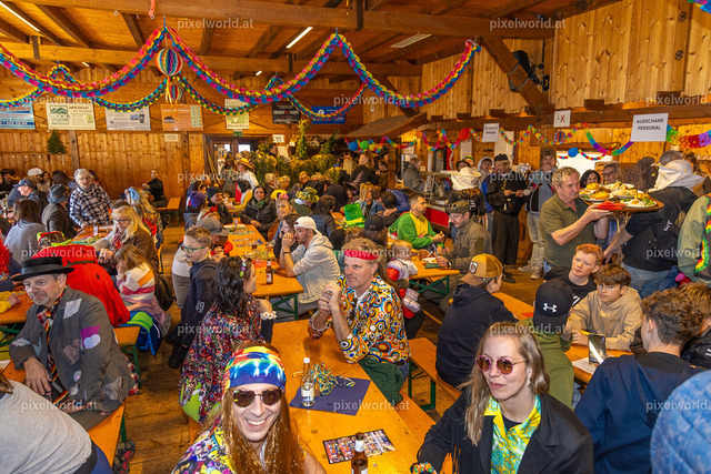 Bärentreiben in Steuerberg | Bildershop von pixelworld.at - Realisiert mit Pictrs.com