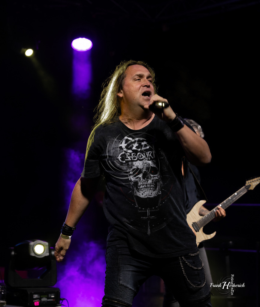 Legend | Legend , Meet the Heat in Höpfingen - Realisiert mit Pictrs.com