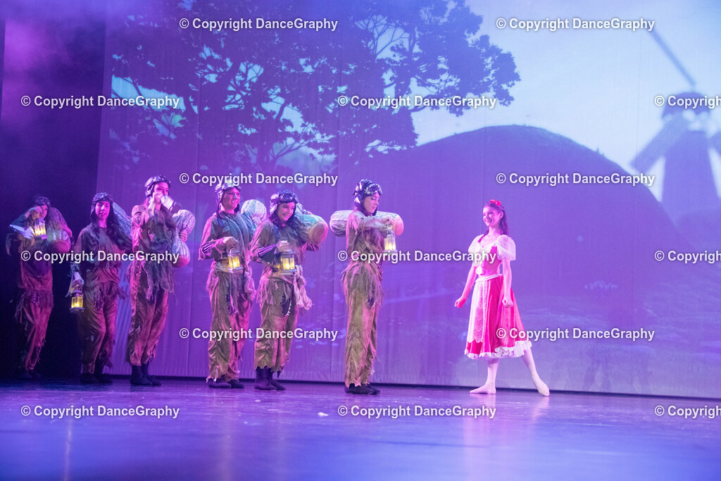 GPHY3178 | DanceGraphy - Realisiert mit Pictrs.com