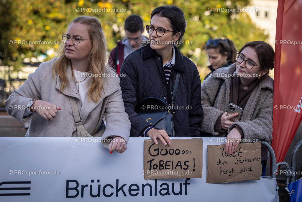 44. Kölner Brückenlauf; Koeln, 14.09.25 | Impressionen vom 44. Kölner Brückenlauf am 14.09.25 am Schokoladenmuseum in Koeln. Foto: BEAUTIFUL SPORTS/Leah Kohring