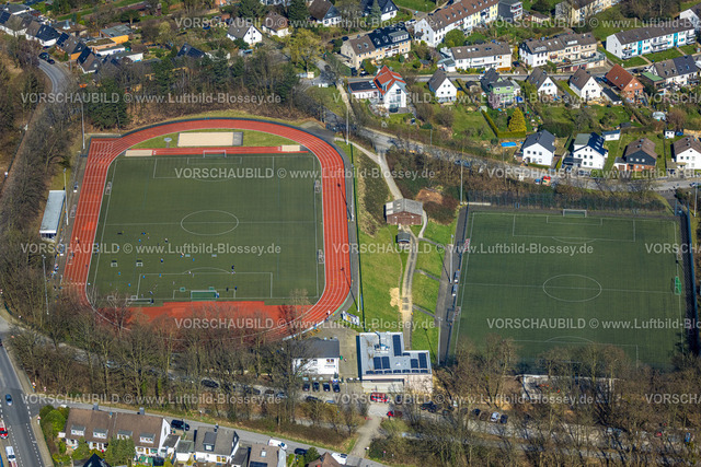 Heiligenhaus240302097 | Luftbild, Fußballstadion und LeichtathletikStadion Am Sportfeld, SSVg 09/12 Heiligenhaus e. V., Isenbügel, Heiligenhaus, Ruhrgebiet, Nordrhein-Westfalen, Deutschland