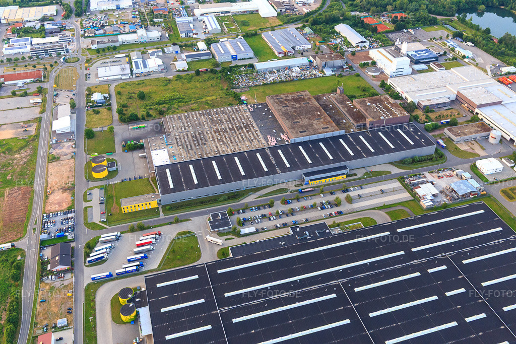 Luftbild: Formplan in Offenbach an der Queich im Bundesland Rheinland-Pfalz in Deutschland. Foto: IMG_100616.jpg vom 01.06.2017 durch Werner Riehm/FLY-FOTO.deWWW.FORMPLAN.EU