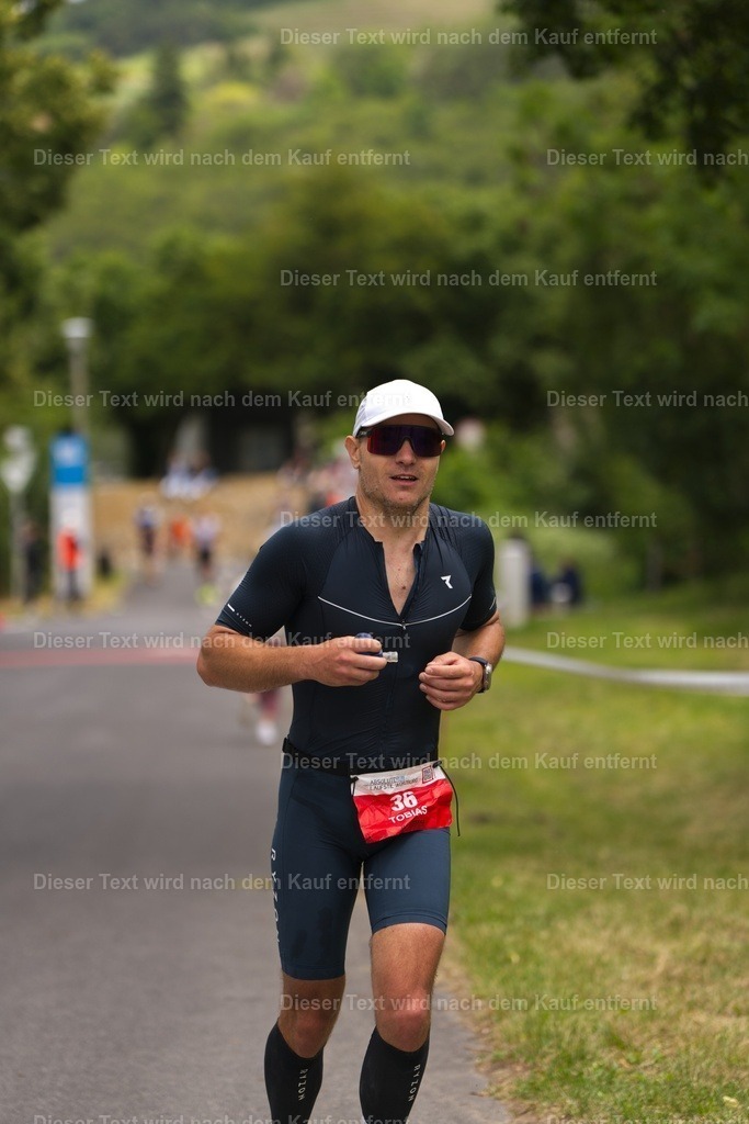 triathlon_wuerzburg_l_2026_06_14-1054 | Shop für Fotos von Sportevents z.B. Obstacle Course Racing, OCR, Triathlon, Trail Run und MTB - Realisiert mit Pictrs.com