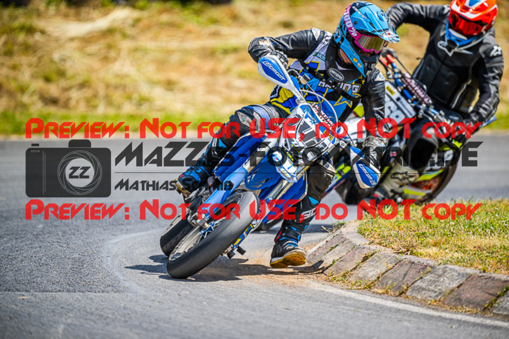 MaZZes_FotoMatrix_220529_8311 | Fotograf Mathias Schmid
Sportfotograf,
Eventfotograf,
Hochzeitsfotograf,
Portraitfotograf