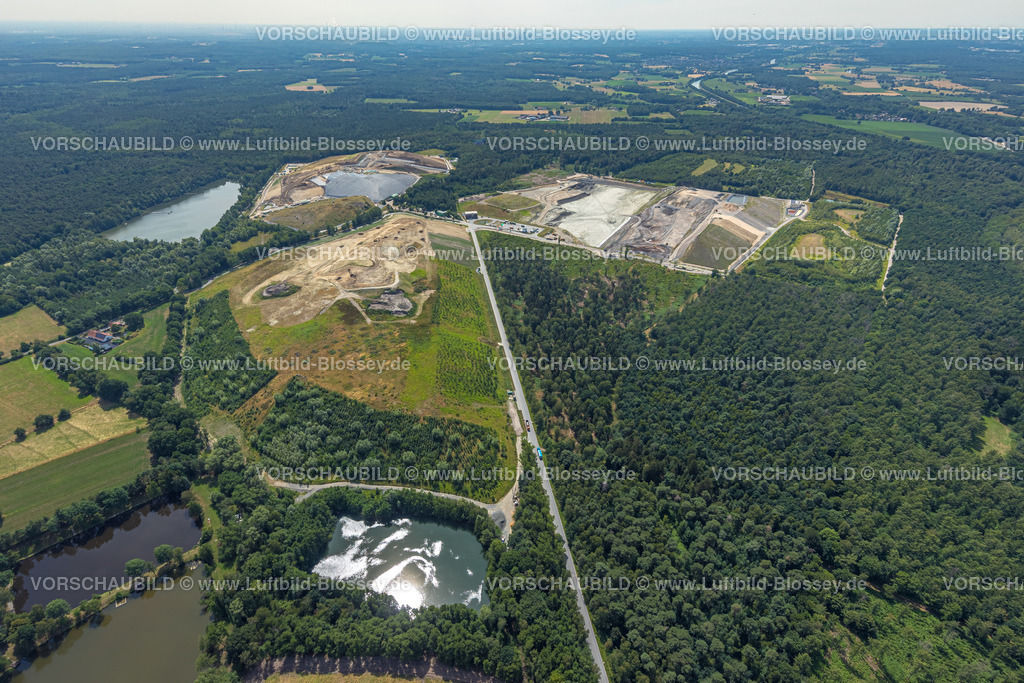 Huenxe220703914 | Luftbild, Mühlenberg Gelände der Nottenkämper GmbH, Sonderabfalldeponie Hünxe-Schermback, Gartrop, Hünxe, Ruhrgebiet, Nordrhein-Westfalen, Deutschland