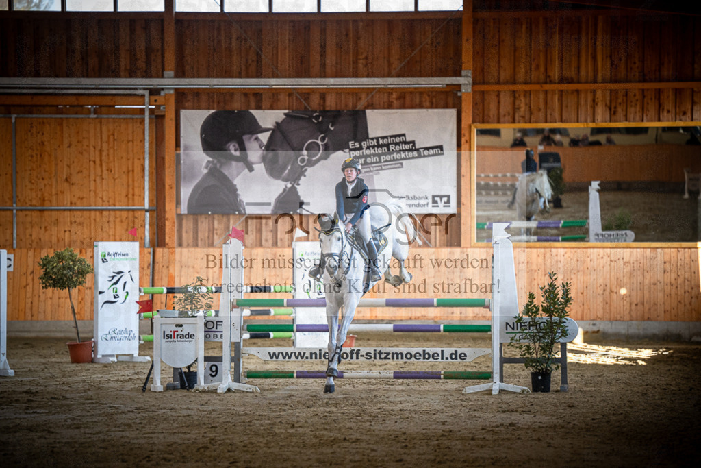 DOS_0649 | Entdecke hochwertige Reitturnierfotos von Foto Oger. Professionell, emotional und authentisch – jetzt Lieblingsmomente im Shop bestellen.Deutschlandweite Turnierfotografie. - Realisiert mit Pictrs.com