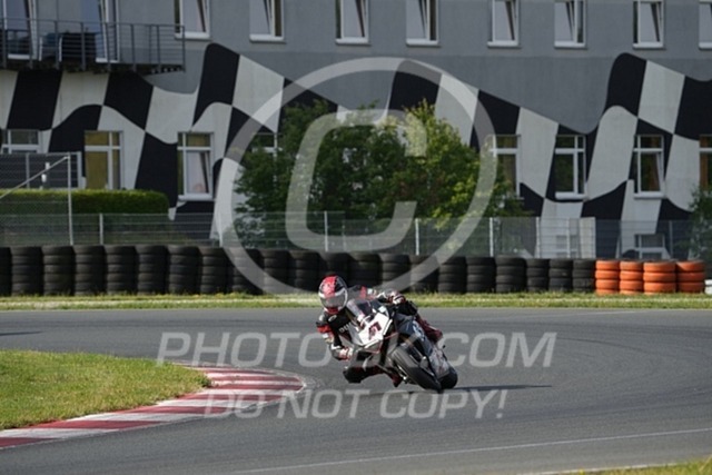 2024_07_04_PBK_11584 | Sportfotografie; SlowMotion; Video; Rennstrecke; Hafeneger; Speer; Racing; RSE; BMW; CBO; Trackday; Motorsportarena; Hockenheimring; Brno; Most; Barcelona; Valencia