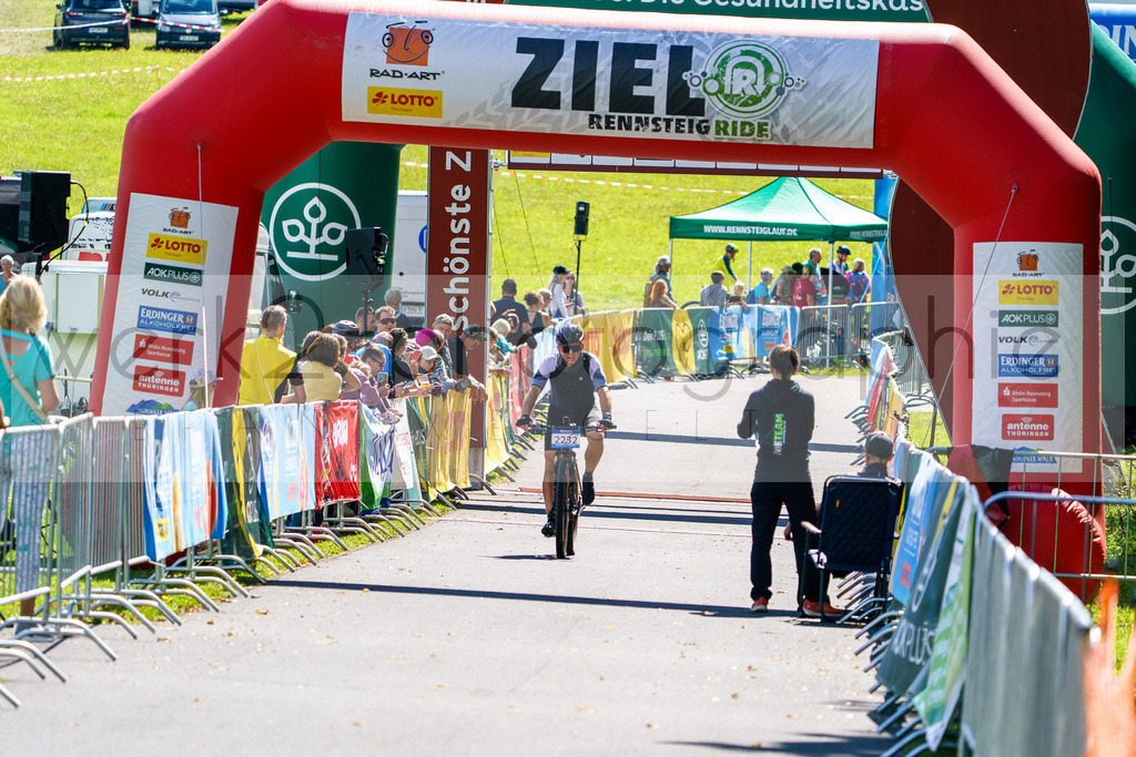 RIDE Zieleinlauf | Schmiedefeld 07. September