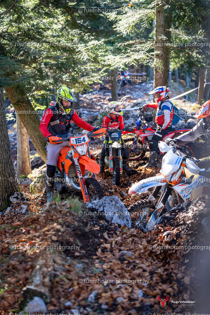 fuernholzer_241026-C2-73 | Fotografische Impressionen von der Red Stag Enduro Extreme by fuernholzer-photography.com. Endurosport in Österreich fotografisch festgehalten von fuernholzer. Auftragsfotografie für Private, Gewerbefotos und Industriefotografie. Eventfotografie, Sportfotografie und Motorsportfotografie. Anbieter von Fotoworkshops, Fototraining, fotografischen Vorträgen und Fotoseminaren.