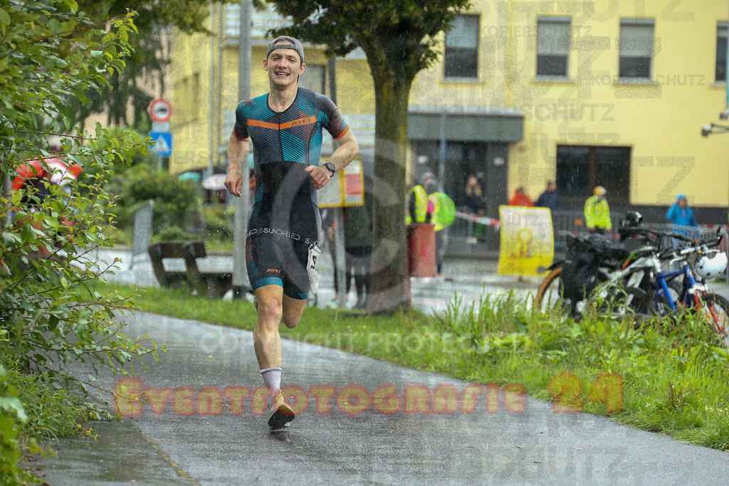 230806_1435_EX1_8661 | Sportfotografie im Rhein-Sieg Kreis, Köln, Bonn, NRW, Rheinland Pfalz, Hessen, etc. Unser Tätigkeitsfeld umfasst den Laufsport vom Volkslauf über den Marathon, Duathlon, Triathon bis zum Ultralauf wie Kölnpfad Ultra oder Schindertrail.