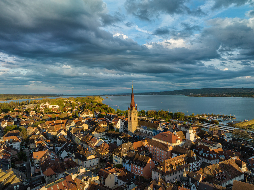 Radolfzellbilder_0407 | Luftbild von der Stadt Radolfzell am Bodensee - Realisiert mit Pictrs.com