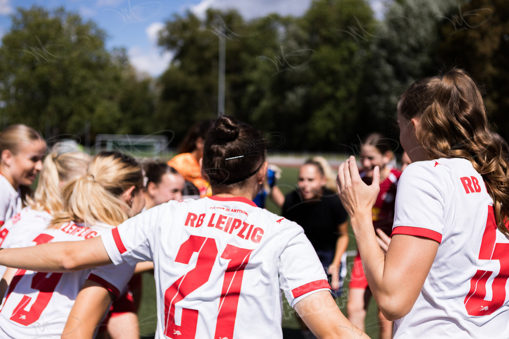 Frauen-Regionalliga Nordost | 2. Spieltag FC Carl Zeiss Jena II : RasenBallsport Leipzig II - Realisiert mit Pictrs.com