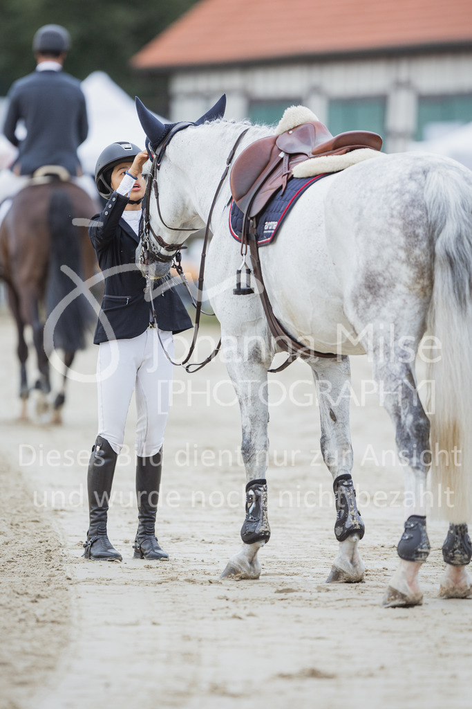 220731_BHO_BT_M1-Spr-173 | Deine schönsten Turniermomente als professionelle Fotos! Entdecke hochwertige Pferdesport-Fotografie im Online-Shop. Jetzt Fotos finden & bestellen!