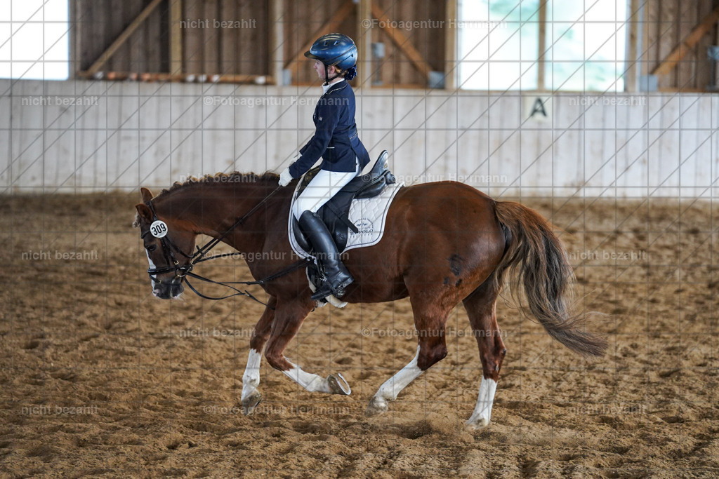 20230518-FAH03697 | Frühjahrsturnier, landberg am Lech, 2023, Reitclub Landsberg, Turnierbilder, Fotos Turnier Landsberg, Fotoagentur Herrmann, Turnierfotografen Bayern, reitsport Fotograf, Pferde Fotograf