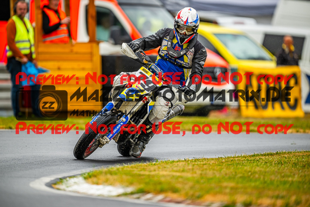 MaZZes_FotoMatrix_230701_5256 | S4