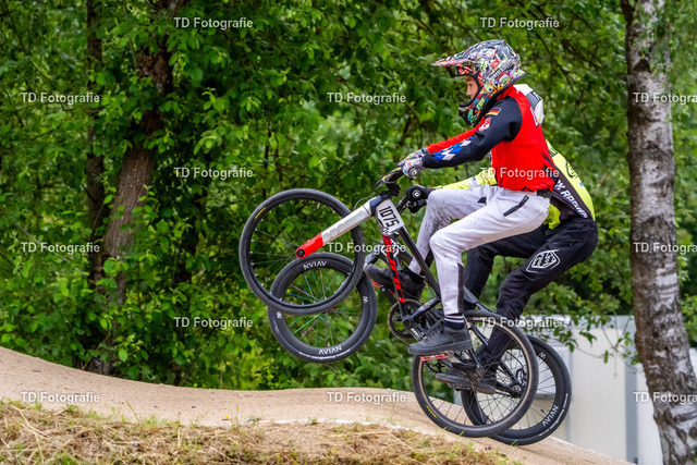 BayBMX2026-05599 | Fotogalerie von Thomas Dettweiler mit Eventbildern und lizenzfreien Fotos. Perfekt als Wandbild, für Büro, Website oder private Nutzung. - Realisiert mit Pictrs.com