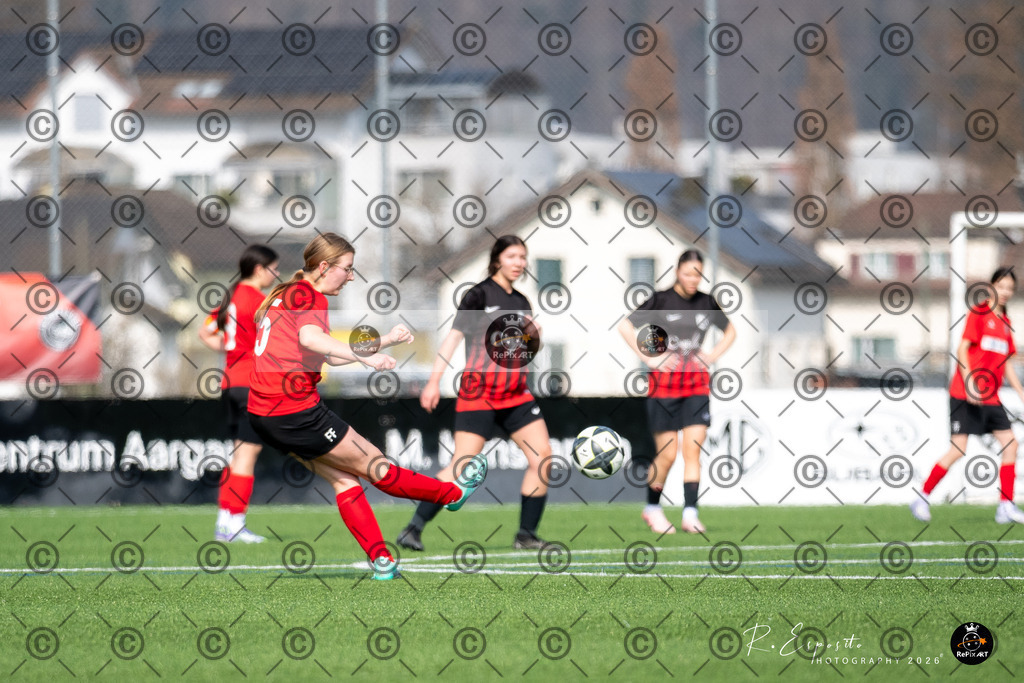 20260308_FCR_FF-17 vs FCRohr_FF17_042-77 | Sport und Naturfotografie von Roberto Esposito zeigt echte Momente Bewegung und die Schönheit der Natur. Ausdrucksstarke Bilder schaffen Emotionen.