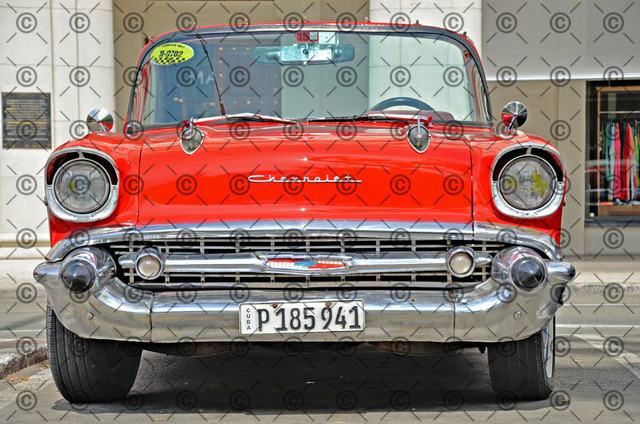 RGE_2343d | Amerikanischer Oldtimer in Havanna.   Fotograf: Ralf Gebhardt - Realisiert mit Pictrs.com