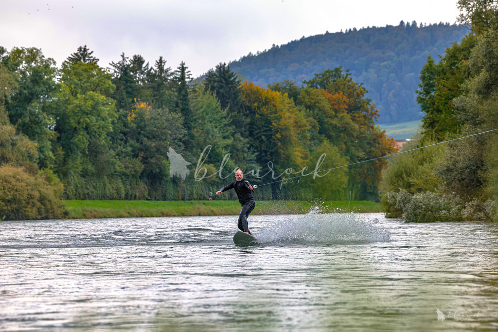 Closing Surf 2024 - 13. October 2024 | Closing Surf 2024Limmat, ZürichBild: Waltraud Blaurock | Blaurock Pix