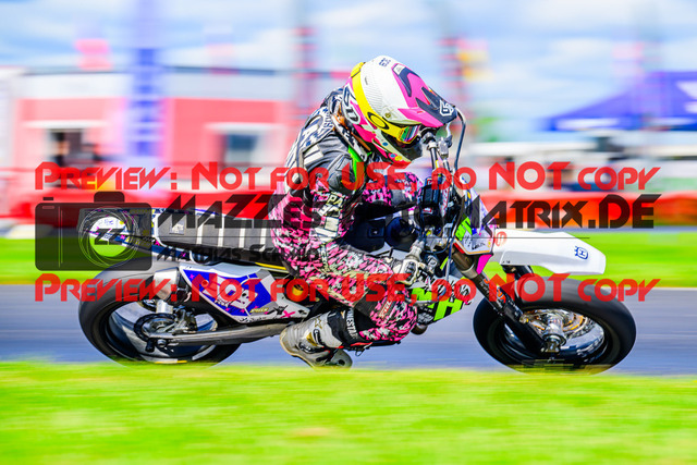 MaZZes_FotoMatrix_240713_6021986_7378 | S3