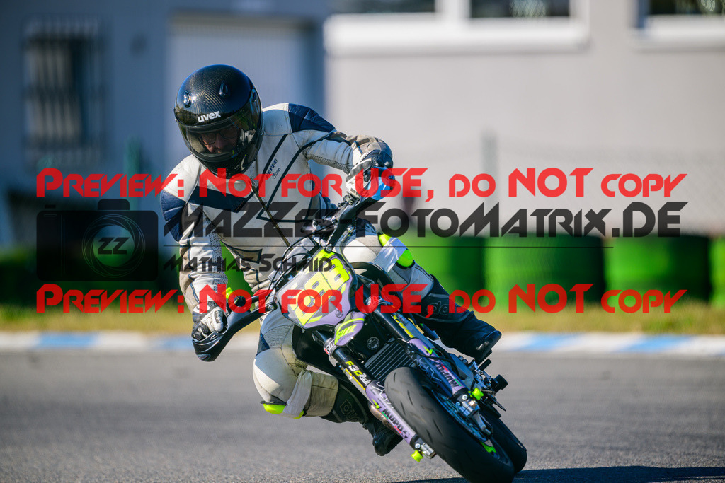 MaZZes_Fotomatrix_20250328_6007705_8394 | Fotograf Mathias Schmid
Sportfotograf,
Eventfotograf,
Hochzeitsfotograf,
Portraitfotograf