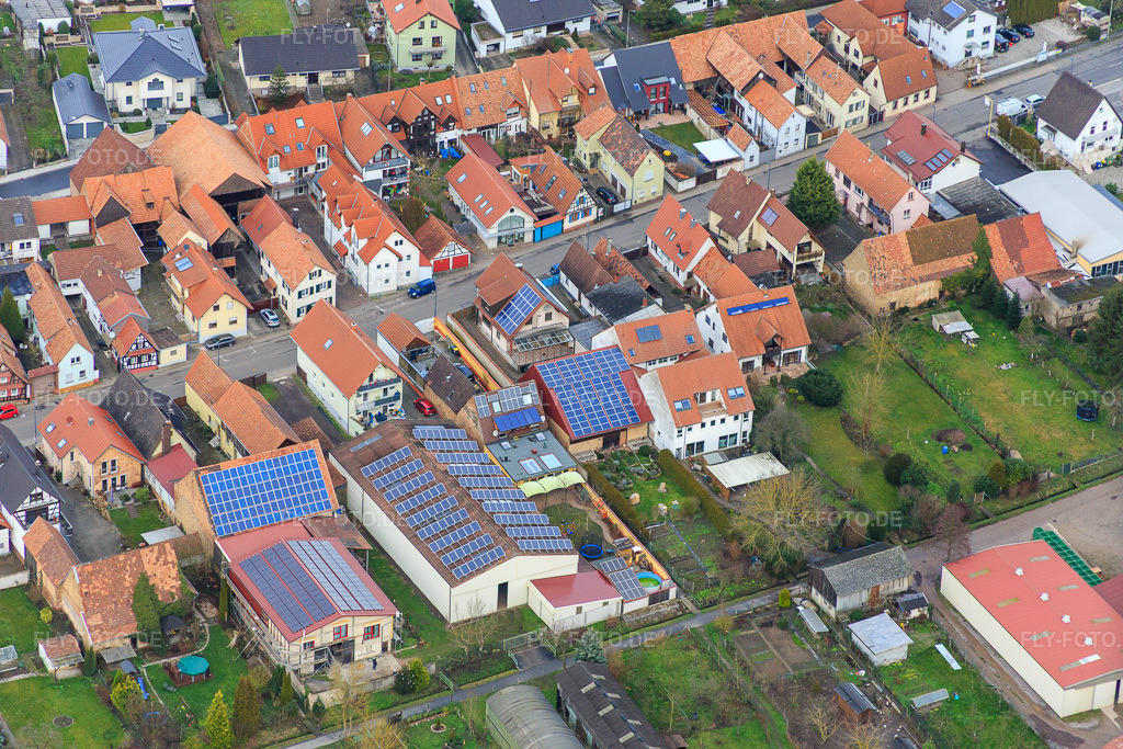 Luftbild: Hintergraben in Kandel im Bundesland Rheinland-Pfalz in Deutschland. Foto: IMG_085935.jpg vom 08.01.2016 durch Werner Riehm/FLY-FOTO.de