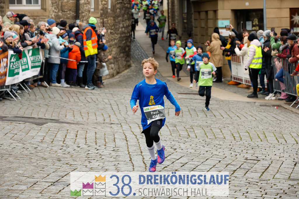 400m AOK Junior Cup | 3 Koenigslauf 2024 400m AOK Junior Cup - Realisiert mit Pictrs.com