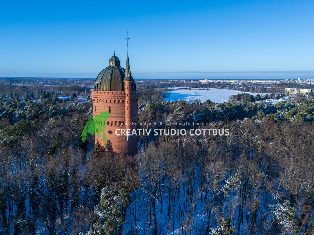 Wasserturm in Cottbus OT Sachsendorf | Der Cottbuser Wasserturm in Sachsendor im Winter - Realisiert mit Pictrs.com