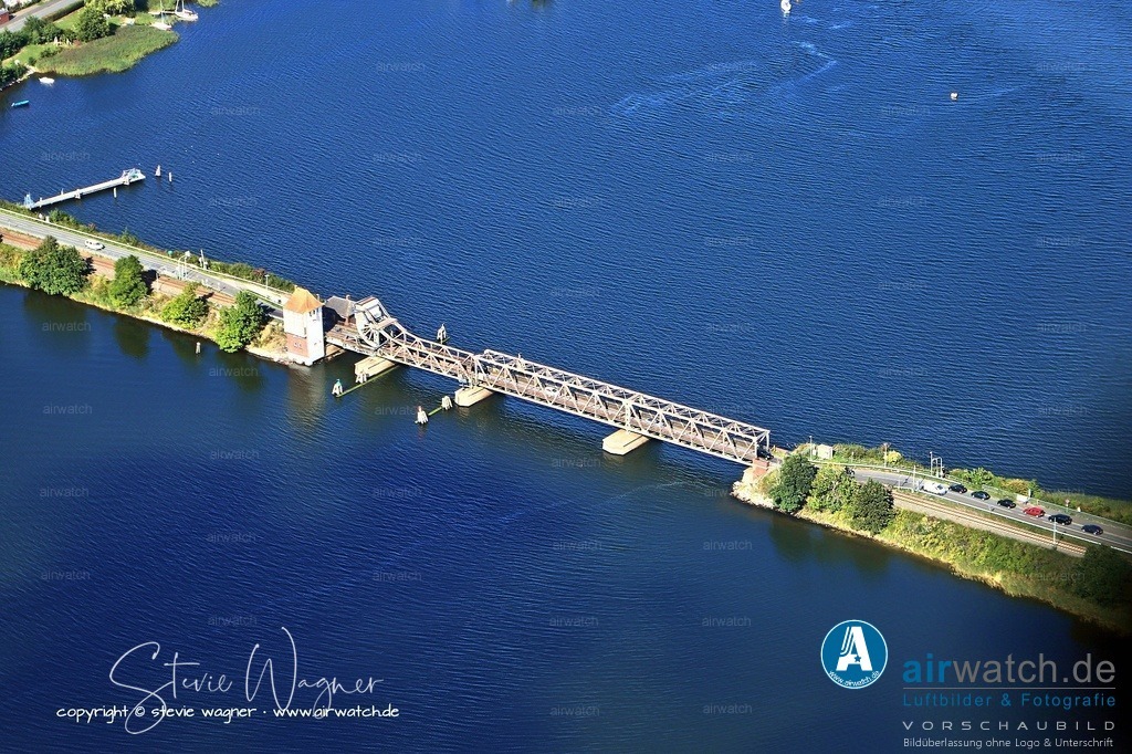 Luftbild Ostseefjord Schlei, Boren-Lindaunis Schleibrücke | Luftbild Ostseefjord Schlei, Boren-Lindaunis Schleibrücke