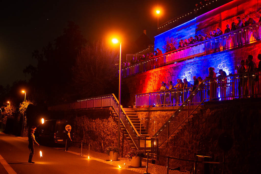 Tom Gaebel & His Trio | Tom Gaebel & His Trio im Forte Belvedere Leisnig zum Festival Hallo Leisnig 2022. - Realisiert mit Pictrs.com