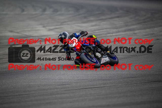 MaZZes_FotoMatrix_220924_2700 | TWIN CUP