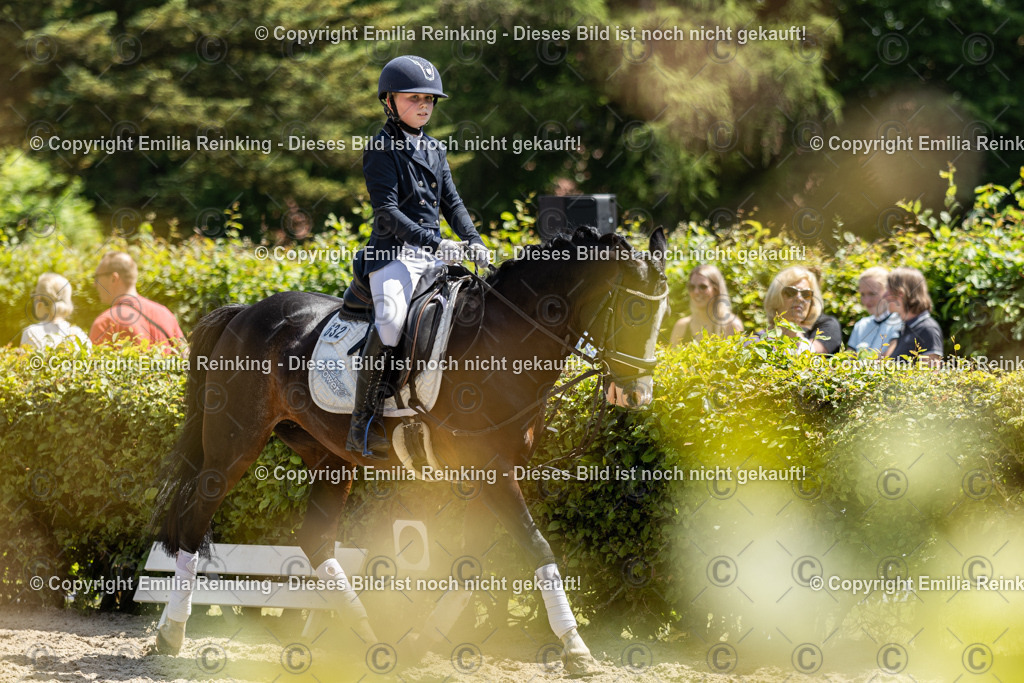 CL5A9880 | Emilia Reinking Fotografie - Realisiert mit Pictrs.com