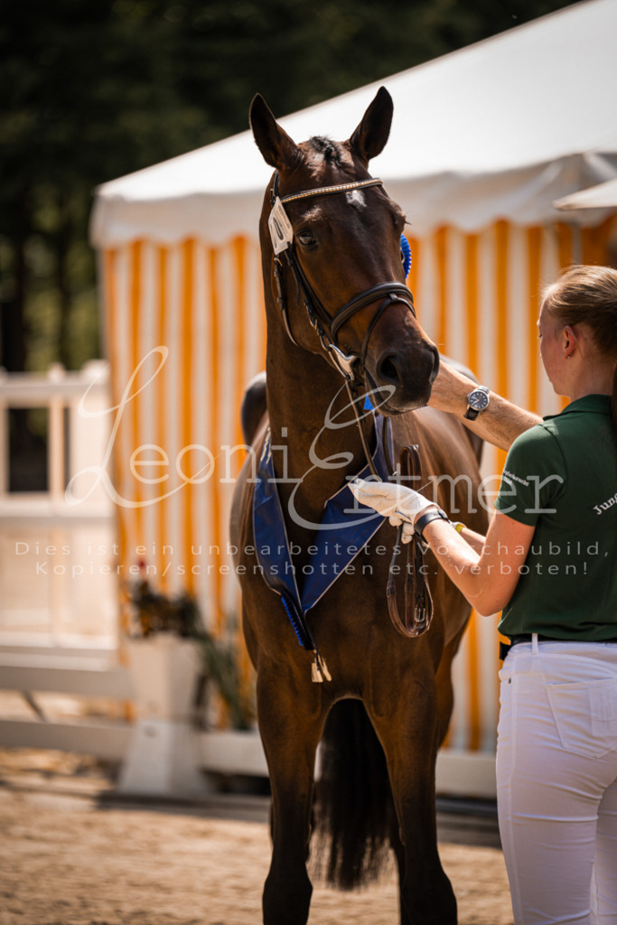 1.Fr00148 | Leoni Ertmer Photography - Realisiert mit Pictrs.com